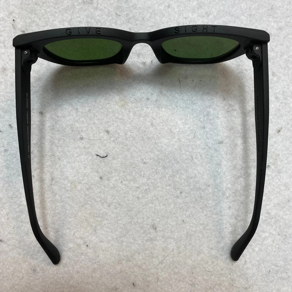TOMS Sunglasses Womens OS Black Sydney Traveler Collection Cat Eye Green Lens